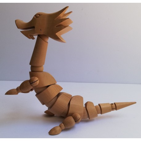 Maniqui Modelo Dragón De Madera